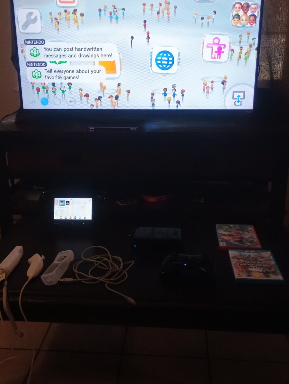 Nintendo Wii U Console in Black with 32GB Badge - Picture 14 of 15
